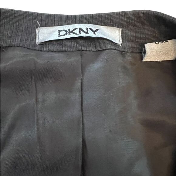 MENS DKNY 100% Wool 2 Button Dark Grey Dressy Blazer 40R - Picture 7 of 9